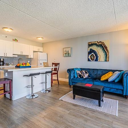 Free Parking, Pool, Sauna, Spa, Wifi, Bbq, Ac - Waikiki Banyan 호놀룰루 외부 사진