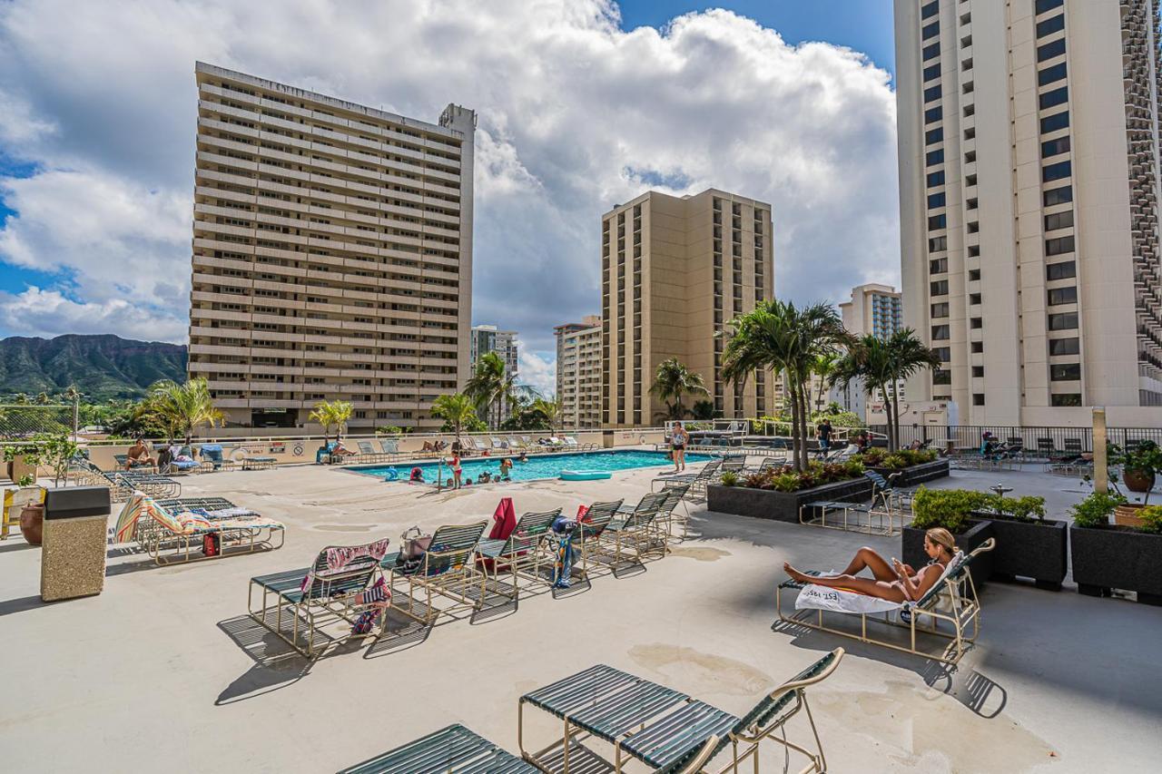 Free Parking, Pool, Sauna, Spa, Wifi, Bbq, Ac - Waikiki Banyan 호놀룰루 외부 사진
