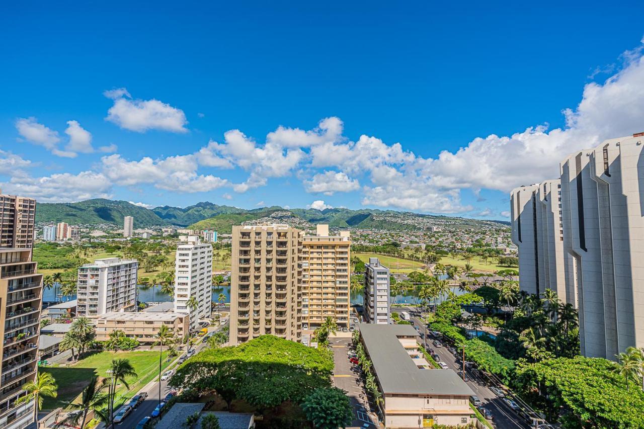 Free Parking, Pool, Sauna, Spa, Wifi, Bbq, Ac - Waikiki Banyan 호놀룰루 외부 사진